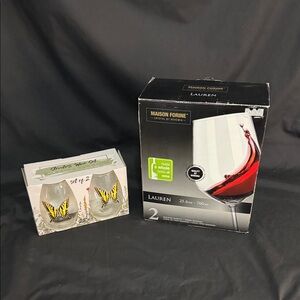 Lauren Wine Glass Set and also A Butterfly Wine Glass Set